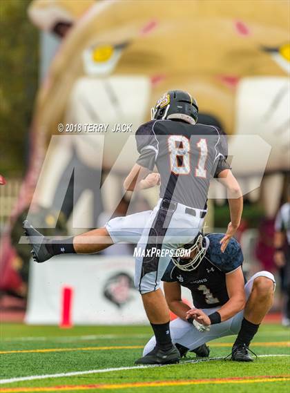 Thumbnail 3 in Orange Lutheran @ JSerra Catholic photogallery.