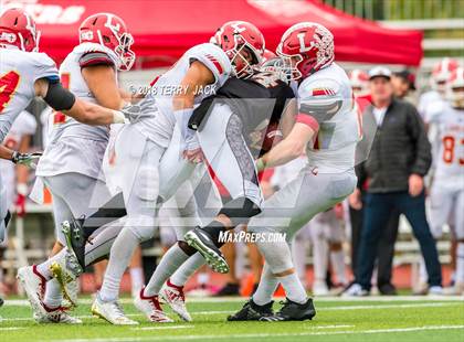 Thumbnail 2 in Orange Lutheran @ JSerra Catholic photogallery.