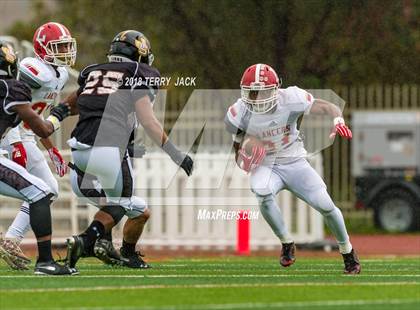 Thumbnail 3 in Orange Lutheran @ JSerra Catholic photogallery.