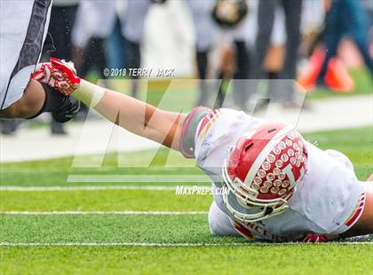 Thumbnail 2 in Orange Lutheran @ JSerra Catholic photogallery.