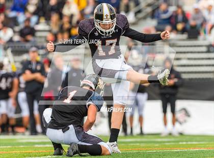 Thumbnail 2 in Orange Lutheran @ JSerra Catholic photogallery.