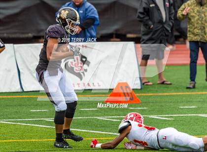 Thumbnail 1 in Orange Lutheran @ JSerra Catholic photogallery.