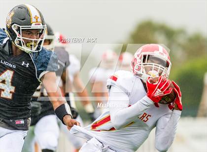 Thumbnail 3 in Orange Lutheran @ JSerra Catholic photogallery.