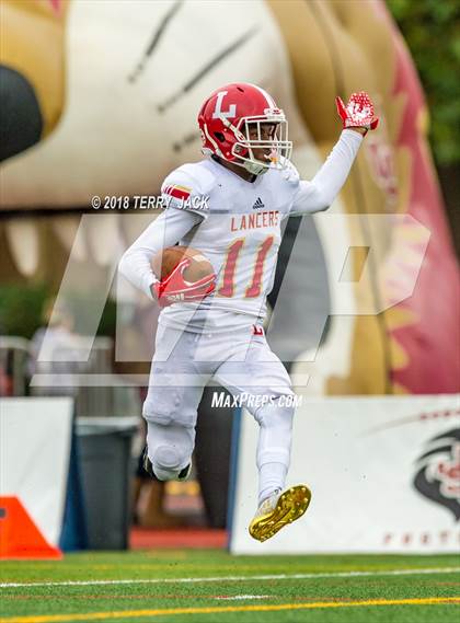 Thumbnail 2 in Orange Lutheran @ JSerra Catholic photogallery.