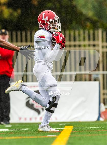 Thumbnail 3 in Orange Lutheran @ JSerra Catholic photogallery.