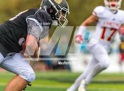 Thumbnail 3 in Orange Lutheran @ JSerra Catholic photogallery.