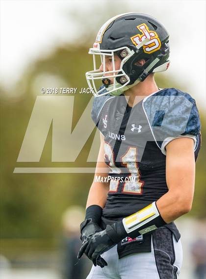 Thumbnail 3 in Orange Lutheran @ JSerra Catholic photogallery.