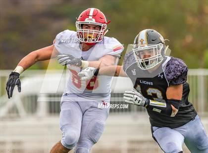 Thumbnail 3 in Orange Lutheran @ JSerra Catholic photogallery.
