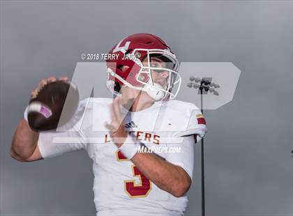 Thumbnail 3 in Orange Lutheran @ JSerra Catholic photogallery.