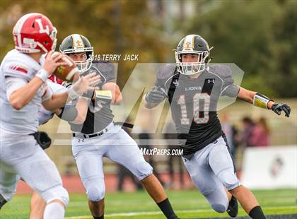 Thumbnail 3 in Orange Lutheran @ JSerra Catholic photogallery.