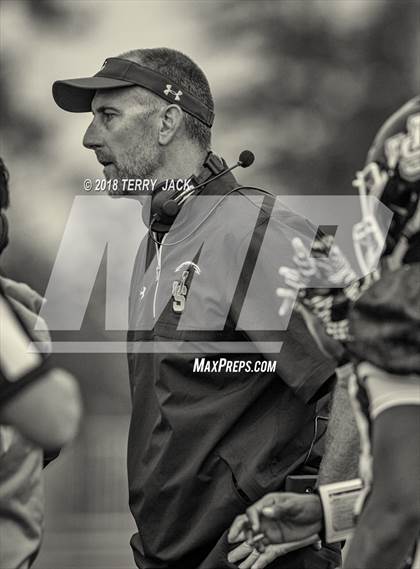 Thumbnail 3 in Orange Lutheran @ JSerra Catholic photogallery.