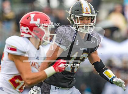 Thumbnail 2 in Orange Lutheran @ JSerra Catholic photogallery.