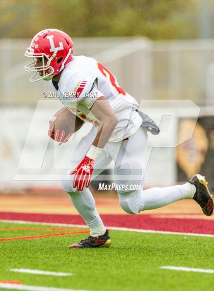 Thumbnail 3 in Orange Lutheran @ JSerra Catholic photogallery.