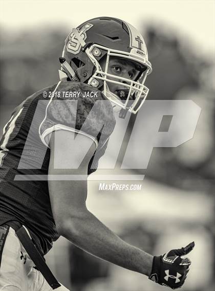 Thumbnail 1 in Orange Lutheran @ JSerra Catholic photogallery.