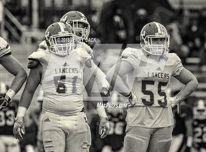 Thumbnail 2 in Orange Lutheran @ JSerra Catholic photogallery.