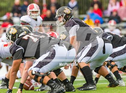 Thumbnail 1 in Orange Lutheran @ JSerra Catholic photogallery.
