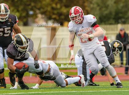 Thumbnail 3 in Orange Lutheran @ JSerra Catholic photogallery.