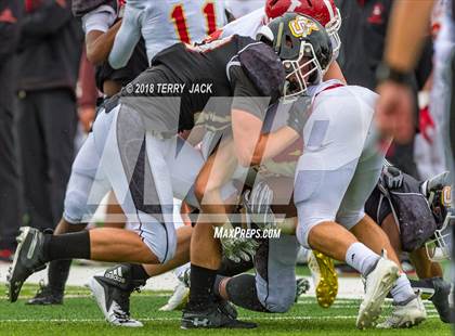 Thumbnail 1 in Orange Lutheran @ JSerra Catholic photogallery.