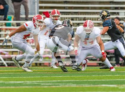 Thumbnail 3 in Orange Lutheran @ JSerra Catholic photogallery.