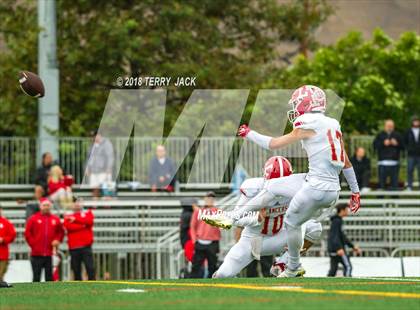 Thumbnail 3 in Orange Lutheran @ JSerra Catholic photogallery.