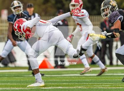 Thumbnail 2 in Orange Lutheran @ JSerra Catholic photogallery.