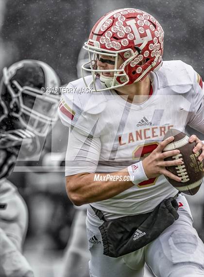 Thumbnail 3 in Orange Lutheran @ JSerra Catholic photogallery.