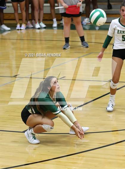 Thumbnail 3 in Foard @ Bandys photogallery.
