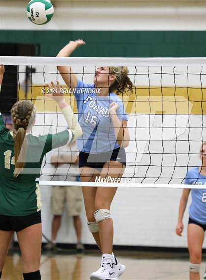 Thumbnail 2 in Foard @ Bandys photogallery.