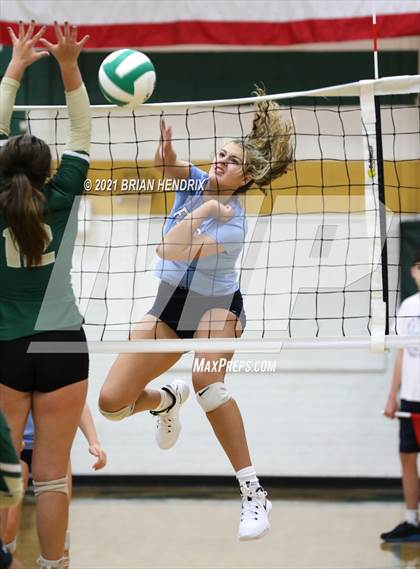 Thumbnail 3 in Foard @ Bandys photogallery.