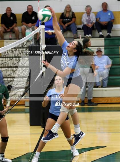 Thumbnail 1 in Foard @ Bandys photogallery.