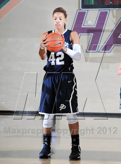 Thumbnail 1 in Dr. Phillips vs. Rock Bridge (Nike Tournament of Champions) photogallery.
