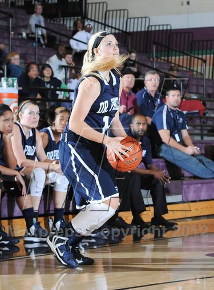Thumbnail 3 in Dr. Phillips vs. Rock Bridge (Nike Tournament of Champions) photogallery.