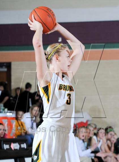 Thumbnail 2 in Dr. Phillips vs. Rock Bridge (Nike Tournament of Champions) photogallery.