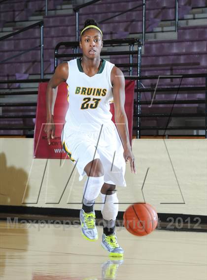 Thumbnail 2 in Dr. Phillips vs. Rock Bridge (Nike Tournament of Champions) photogallery.