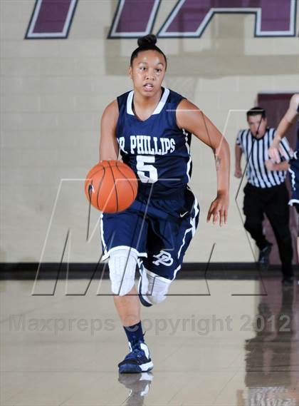 Thumbnail 2 in Dr. Phillips vs. Rock Bridge (Nike Tournament of Champions) photogallery.
