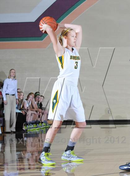 Thumbnail 1 in Dr. Phillips vs. Rock Bridge (Nike Tournament of Champions) photogallery.