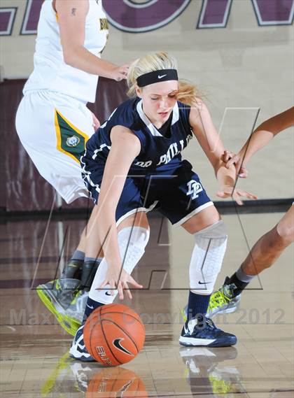 Thumbnail 3 in Dr. Phillips vs. Rock Bridge (Nike Tournament of Champions) photogallery.