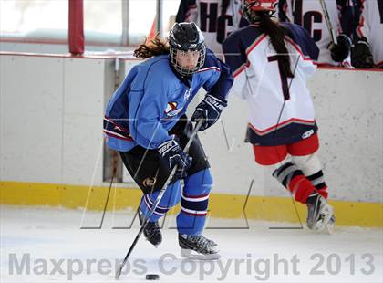 Thumbnail 3 in East Catholic vs. Hall/Conard (Pioneer Valley Winter Classic) photogallery.
