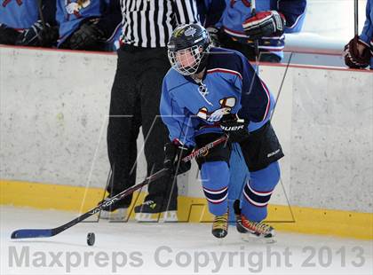 Thumbnail 3 in East Catholic vs. Hall/Conard (Pioneer Valley Winter Classic) photogallery.