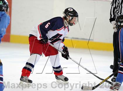 Thumbnail 3 in East Catholic vs. Hall/Conard (Pioneer Valley Winter Classic) photogallery.