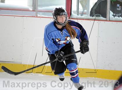 Thumbnail 2 in East Catholic vs. Hall/Conard (Pioneer Valley Winter Classic) photogallery.
