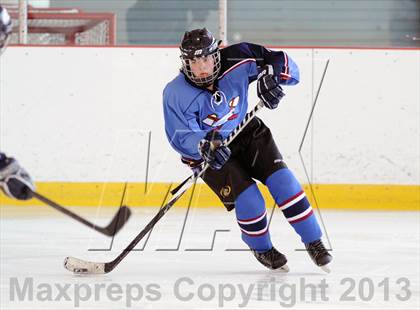 Thumbnail 2 in East Catholic vs. Hall/Conard (Pioneer Valley Winter Classic) photogallery.