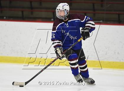 Thumbnail 3 in Suffield/Granby/Windsor Locks vs. Cheshire photogallery.