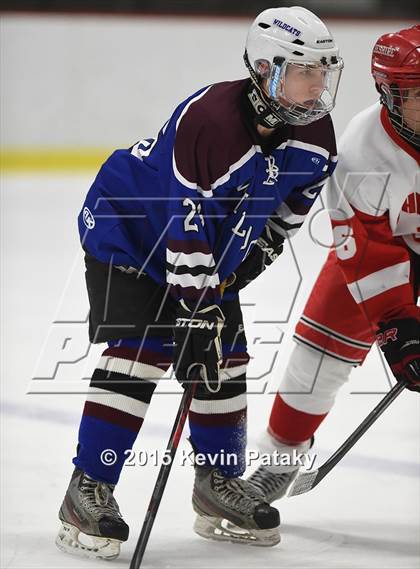 Thumbnail 2 in Suffield/Granby/Windsor Locks vs. Cheshire photogallery.
