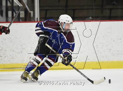 Thumbnail 2 in Suffield/Granby/Windsor Locks vs. Cheshire photogallery.