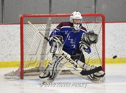 Thumbnail 2 in Suffield/Granby/Windsor Locks vs. Cheshire photogallery.