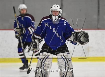 Thumbnail 2 in Suffield/Granby/Windsor Locks vs. Cheshire photogallery.