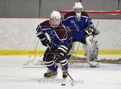 Thumbnail 3 in Suffield/Granby/Windsor Locks vs. Cheshire photogallery.