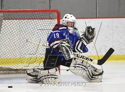 Thumbnail 3 in Suffield/Granby/Windsor Locks vs. Cheshire photogallery.