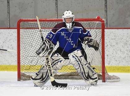 Thumbnail 2 in Suffield/Granby/Windsor Locks vs. Cheshire photogallery.